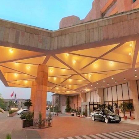 Hotel Samrat, Нью-Делі Екстер'єр фото