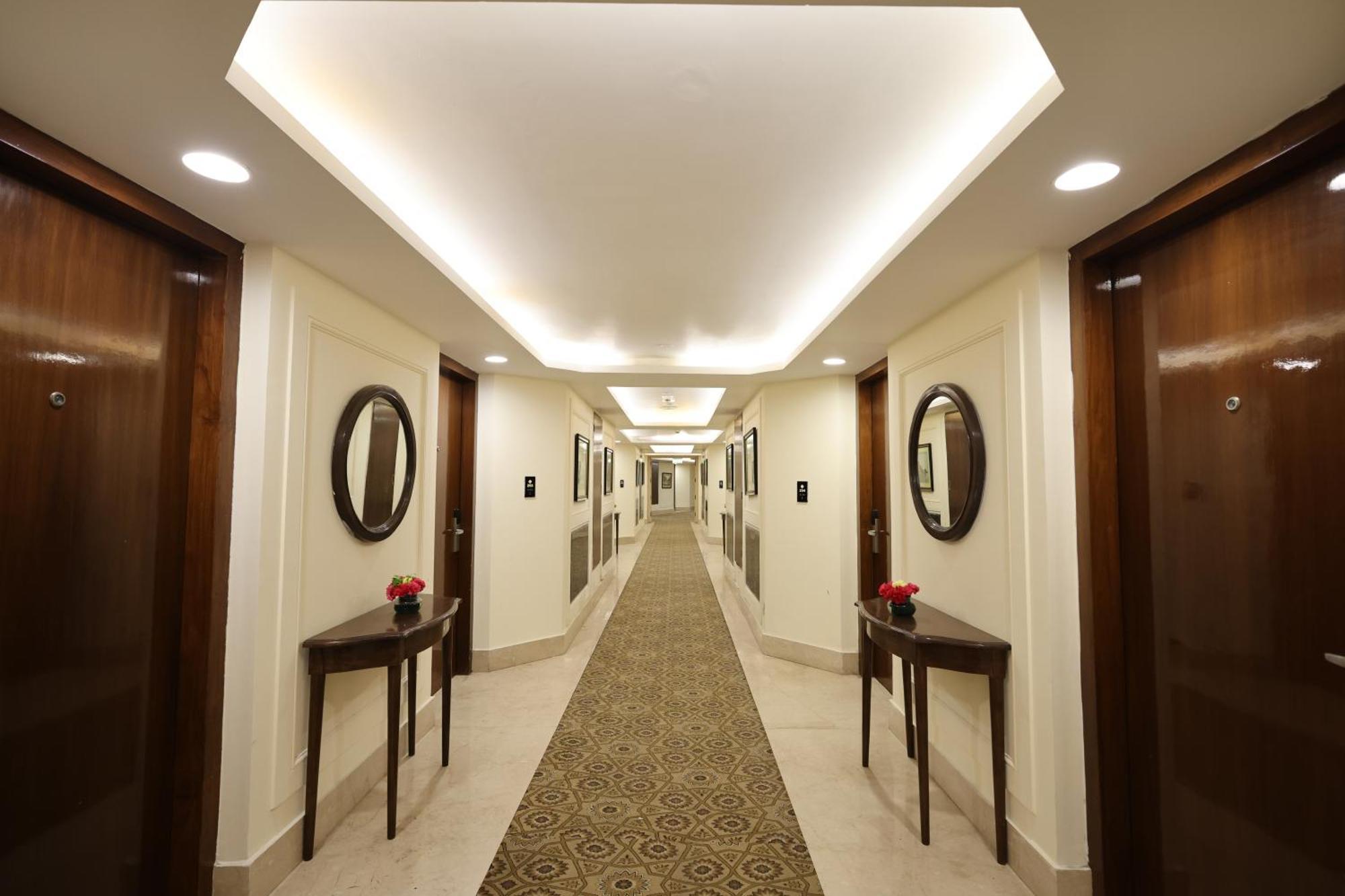 Hotel Samrat, Нью-Делі Екстер'єр фото