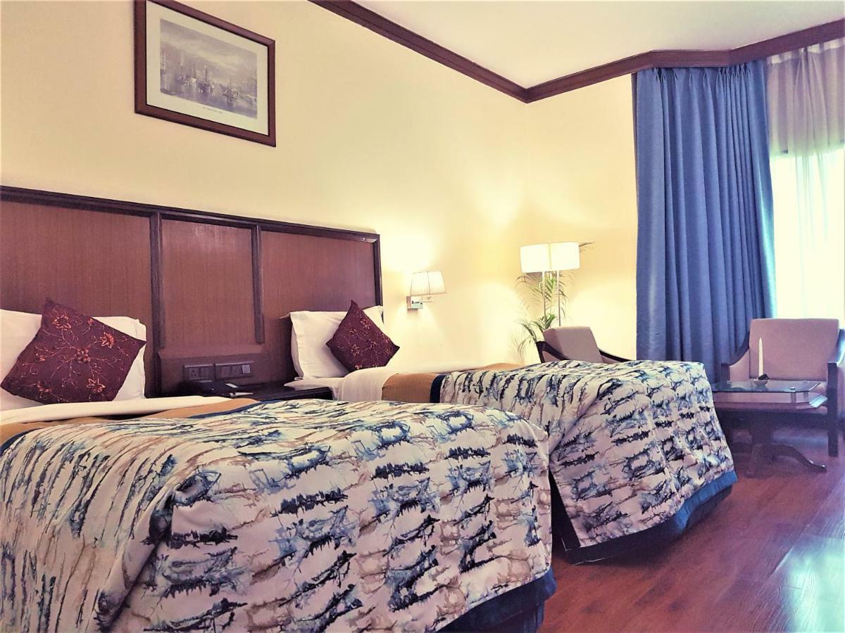 Hotel Samrat, Нью-Делі Екстер'єр фото