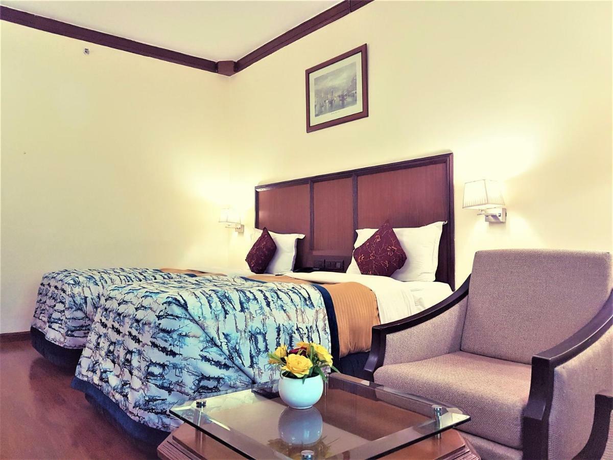 Hotel Samrat, Нью-Делі Екстер'єр фото